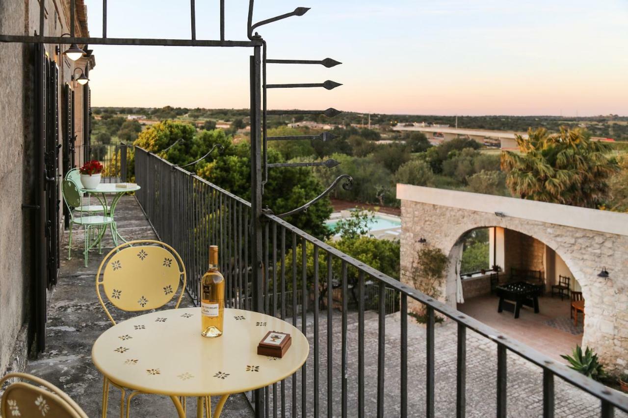 Agriturismo Villa Flavia Casa Serrafiori Phòng bức ảnh