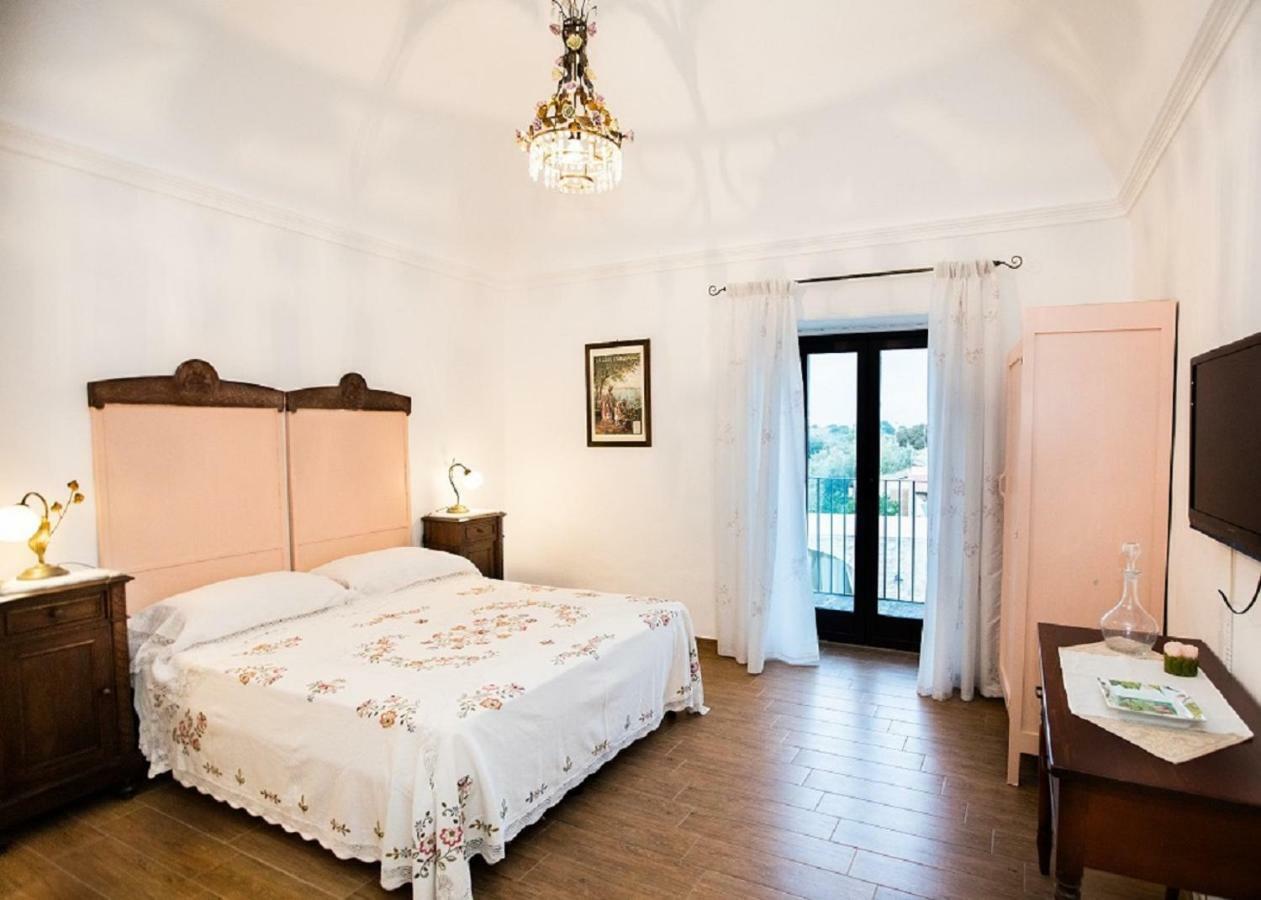 Agriturismo Villa Flavia Casa Serrafiori Ngoại thất bức ảnh
