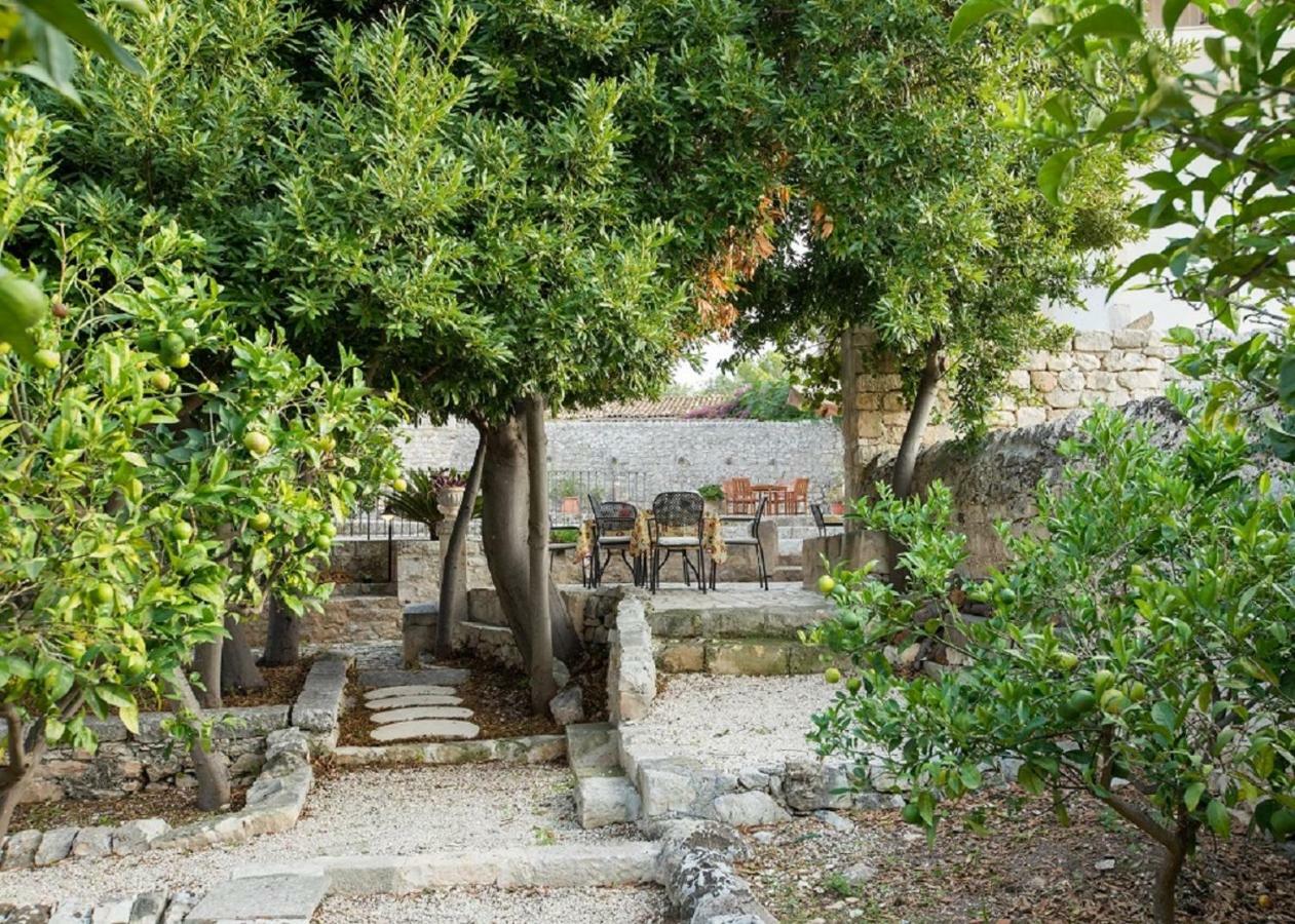 Agriturismo Villa Flavia Casa Serrafiori Ngoại thất bức ảnh
